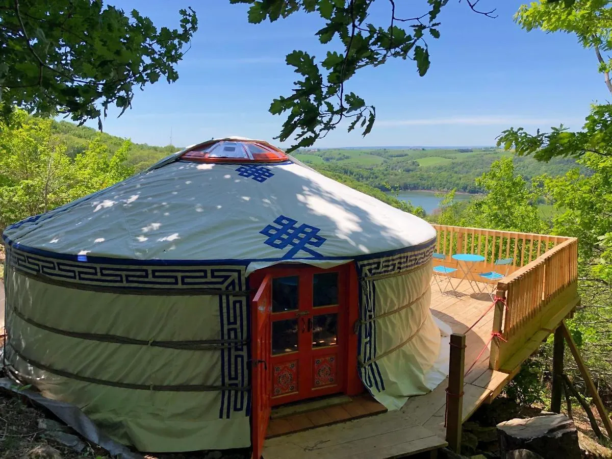 Yourte Mongole Mont-Roc