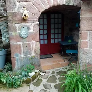 La Pierre Rouge Appartement